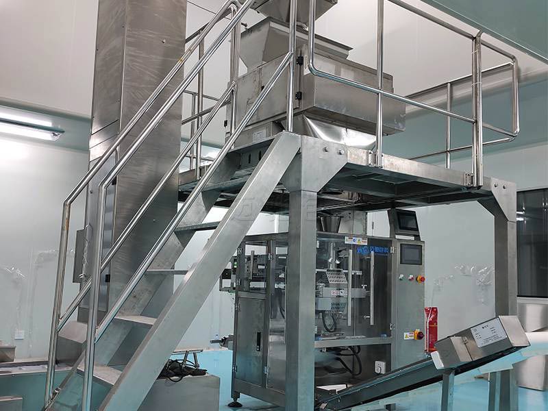 线性秤立式包装机现场图片 线性秤立式包装机现场图片